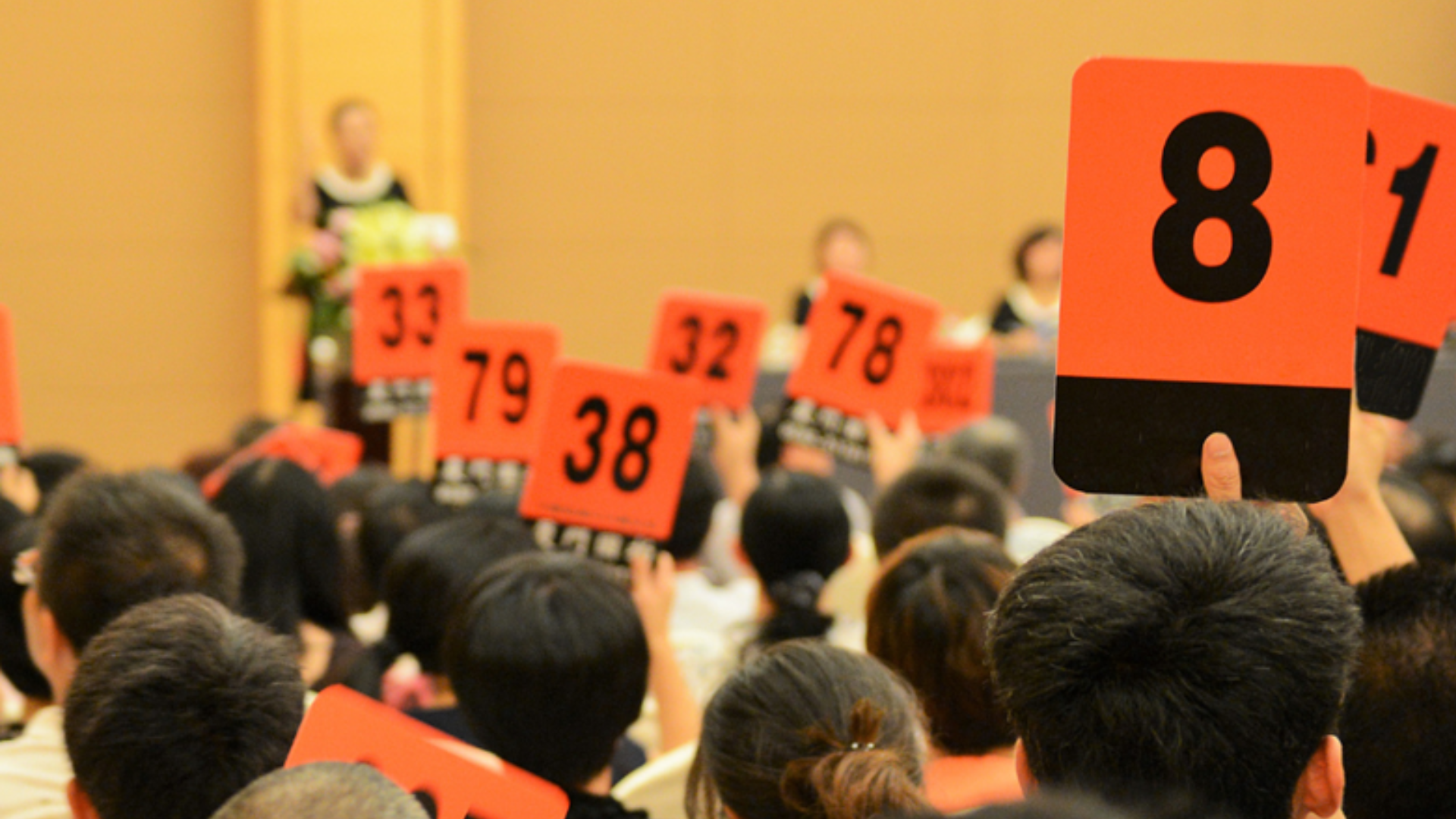 Hợp đồng mua bán tài sản đấu giá có cần thực hiện công chứng không?