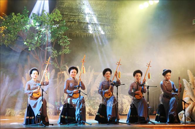 Tại sao cần bảo tồn và thúc đẩy bản sắc văn hóa dân tộc?