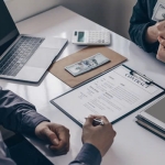 Hợp đồng ủy quyền có thù lao: Phân tích lợi ích và điều khoản quan trọng Hợp đồng ủy quyền có thù lao: Phân tích lợi ích và điều khoản quan trọng