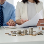 Khi ly hôn, vợ có quyền được chia nếu sổ đỏ đứng tên chồng