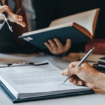 Cho vay tiền trả góp – Nên ghi thế nào trong hợp đồng? Cho vay tiền trả góp – Nên ghi thế nào trong hợp đồng?