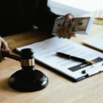 Bảo lưu quyền sở hữu trong công chứng hợp đồng đấu giá Bảo lưu quyền sở hữu trong công chứng hợp đồng đấu giá