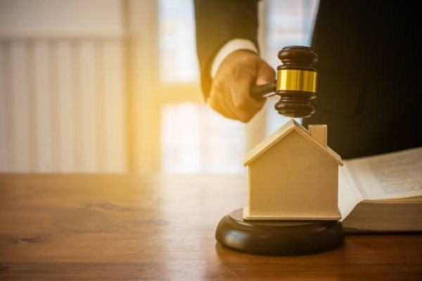 Công chứng hợp đồng đấu giá