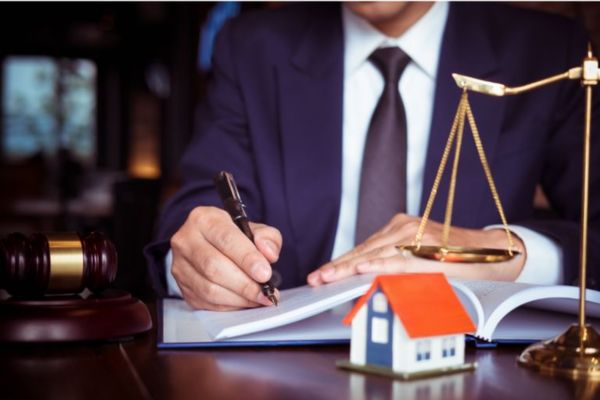 Công chứng hưởng di sản