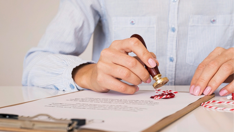 hủy công chứng tài sản bất hợp pháp