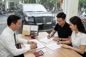 Công chứng hợp đồng mua bán xe sang Lincoln