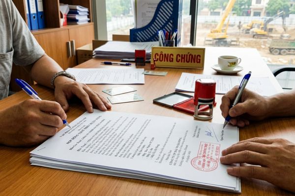 Công chứng hợp đồng thuê thiết bị xây dựng
