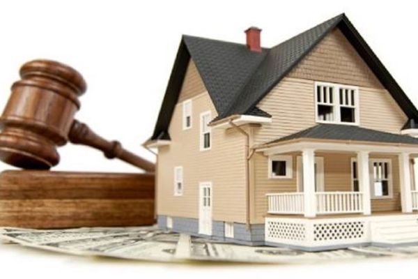Di chúc để lại tài sản cho vợchồng mới Cần lưu ý gì về quyền thừa kế