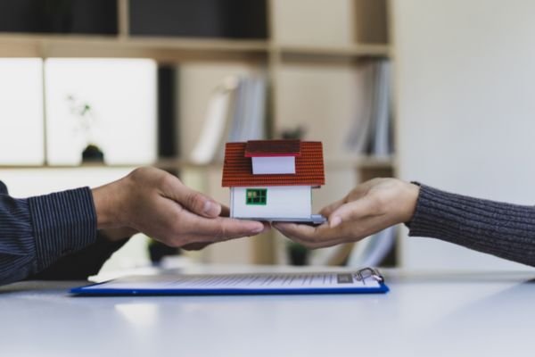 Chấm dứt hợp đồng thuê nhà trước thời hạn phải làm gì