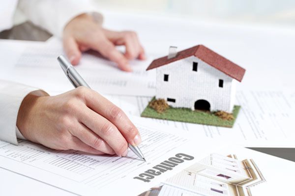 Bán nhà kiệt/hẻm cụt: Pháp lý và các yếu tố ảnh hưởng đến giá trị